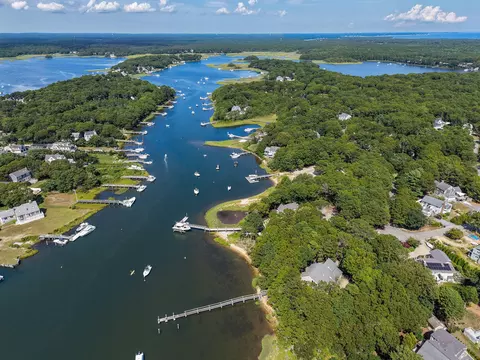 View/Area - 22 23 Samoset Rd, Mashpee, MA 02649 photo 18 of 25