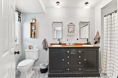 Bath - 6 Aspen Rd, Buzzards Bay, MA 02532 photo 3 of 4
