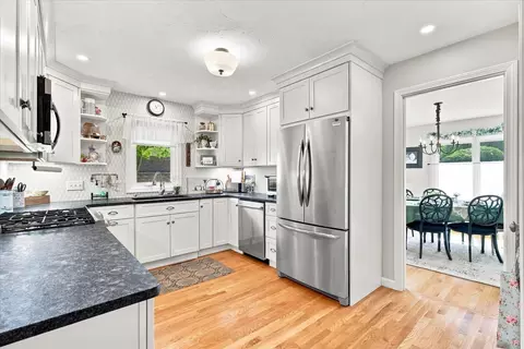 Kitchen - 6 Aspen Rd, Buzzards Bay, MA 02532 photo 2 of 2