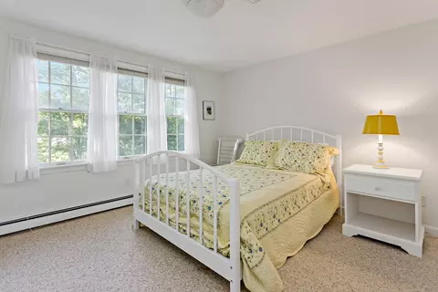 Bedroom - 82 Falling Leaf Ln, Osterville, MA 02655 photo 8 of 8