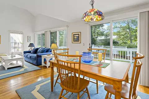 Dining - 82 Falling Leaf Ln, Osterville, MA 02655 photo 3 of 5