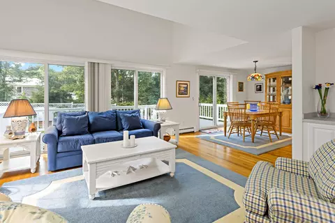 Living - 82 Falling Leaf Ln, Osterville, MA 02655 photo 3 of 4