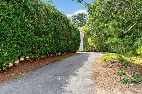 Exterior - 27 Walker Rd, Brewster, MA 02631 photo 5 of 6