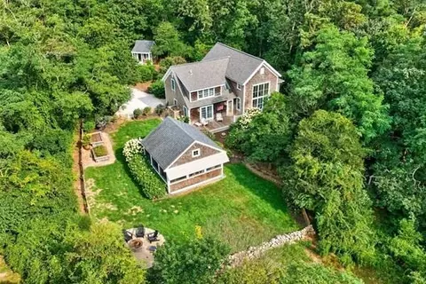 145 Henrys Rd, Brewster, MA 02631