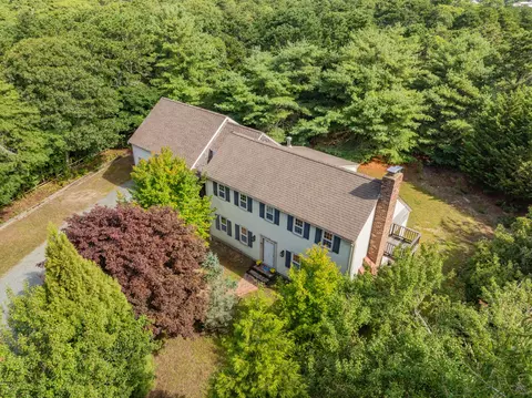 31 Old Village Rd, South Chatham, MA 02659