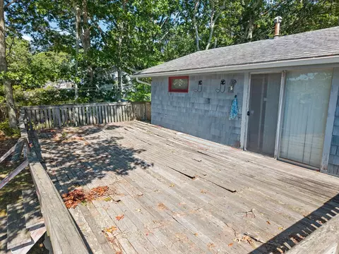 Exterior - 6 Sandpiper Ter, Wareham, MA 02571 photo 4 of 4