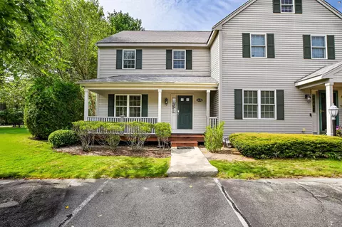 10 Saint Andrews Way # -A, East Falmouth, MA 02536