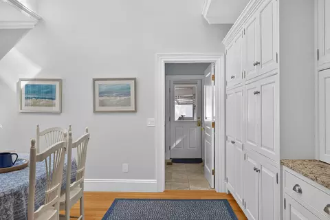 Entry Way - 65 Harbor View Rd, Chatham, MA 02633 photo 6 of 14