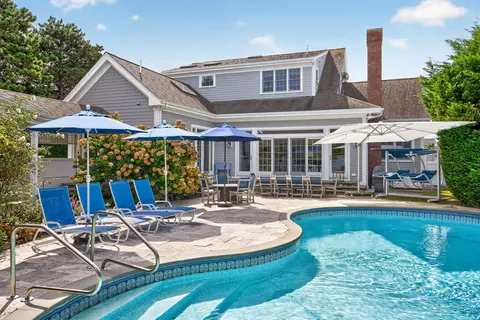 Exterior - 65 Harbor View Rd, Chatham, MA 02633 photo 10 of 13