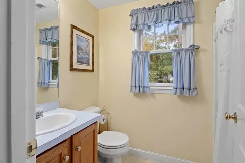 Bath - 87 Neshobe Rd, Mashpee, MA 02649 photo 2 of 3