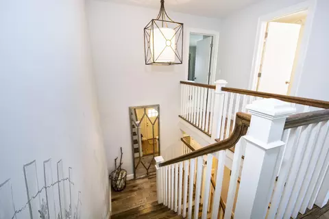 Entry Way - 8 Topspin Way, Mashpee, MA 02649 photo 4 of 5