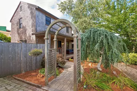 2 Georges Path #A, Provincetown, MA 02657