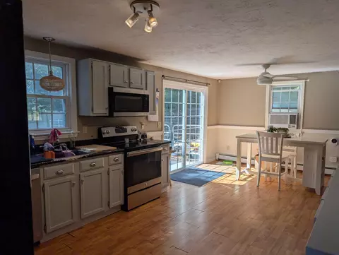39 Warwick Way, Mashpee, MA 02649 photo 7
