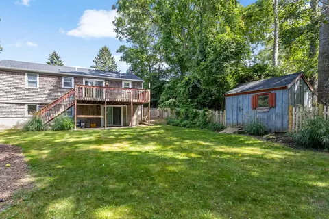 Exterior - 11 Warwick Way, Mashpee, MA 02649 photo 6 of 7