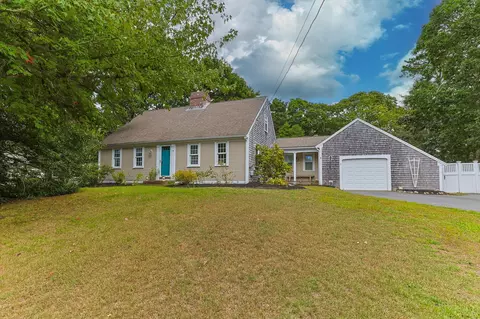 9 Wesquansett Rd, Orleans, MA 02653