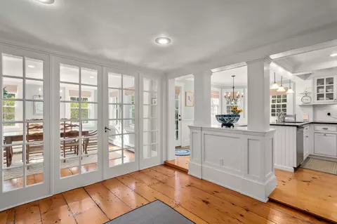 Entry Way - 4428 Main St, Barnstable, MA 02630 photo 1 of 3