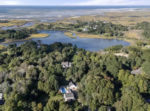View/Area - 4428 Main St, Barnstable, MA 02630 photo 1 of 2