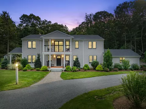 Exterior - 73 Tern Ln, Centerville, MA 02632 photo 10 of 11