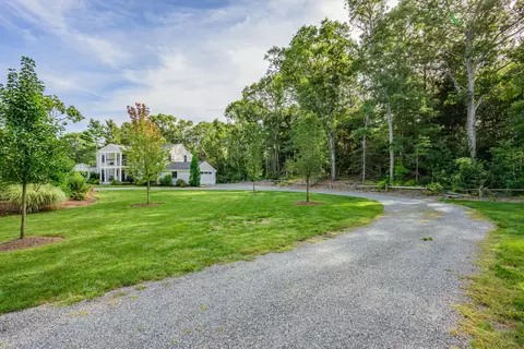Exterior - 73 Tern Ln, Centerville, MA 02632 photo 6 of 11