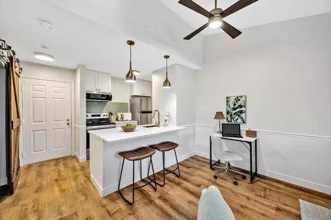 102 Fletcher Ln UNIT A, Brewster, MA 02631