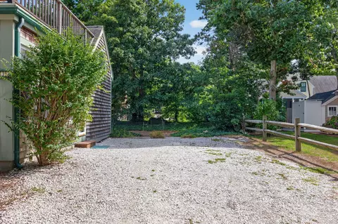 Exterior - 33 Gilbert Rd, Brewster, MA 02631 photo 4 of 9