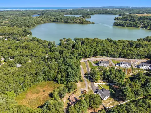 41 Billington Sea Rd, Plymouth, MA 02360