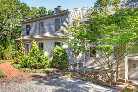 Exterior - 110 Waquoit Rd, Cotuit, MA 02635 photo 5 of 19
