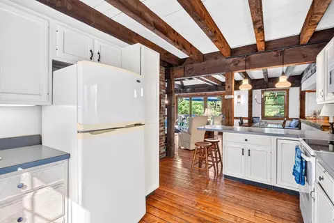 Kitchen - 110 Waquoit Rd, Cotuit, MA 02635 photo 3 of 4