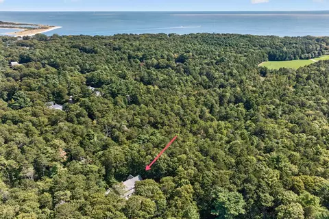 View/Area - 110 Waquoit Rd, Cotuit, MA 02635 photo 4 of 5