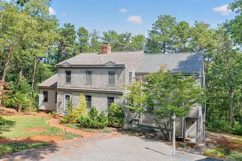 Exterior - 110 Waquoit Rd, Cotuit, MA 02635 photo 4 of 19