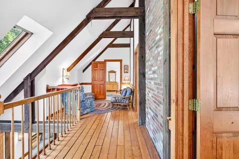 Entry Way - 110 Waquoit Rd, Cotuit, MA 02635 photo 11 of 14