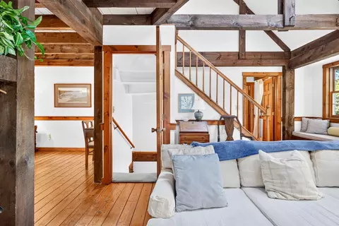 Entry Way - 110 Waquoit Rd, Cotuit, MA 02635 photo 7 of 14
