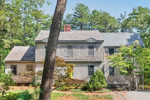 Exterior - 110 Waquoit Rd, Cotuit, MA 02635 photo 8 of 19