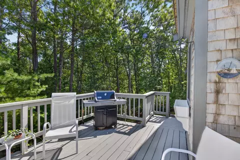 Exterior - 110 Waquoit Rd, Cotuit, MA 02635 photo 16 of 19