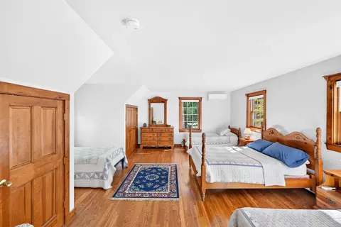 Bedroom - 110 Waquoit Rd, Cotuit, MA 02635 photo 4 of 7