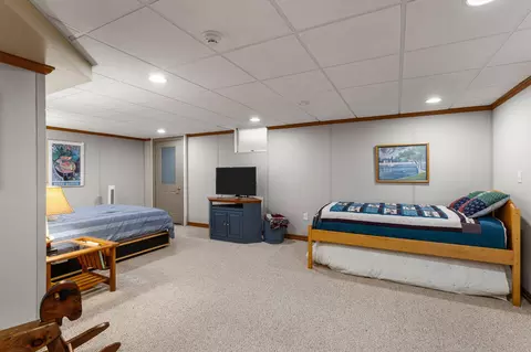 Bedroom - 15 Pilgrims Path, Eastham, MA 02642 photo 9 of 9