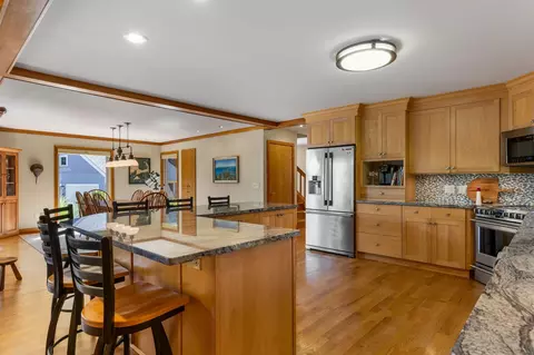 Kitchen - 15 Pilgrims Path, Eastham, MA 02642 photo 4 of 7