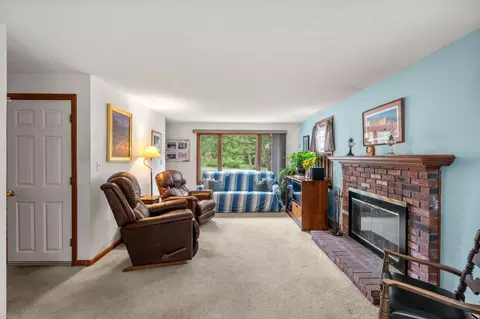 Living - 12 Eldridge St, Monument Beach, MA 02553 photo 4 of 5