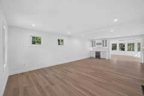 Living - 9 Estrella Ln, East Falmouth, MA 02536 photo 1 of 4
