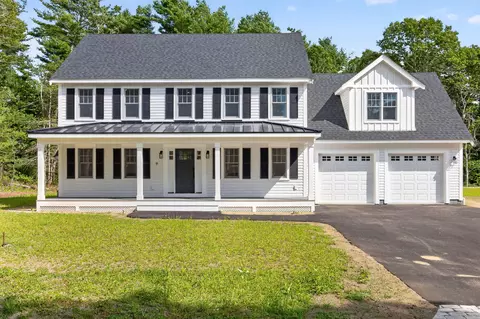 9 Estrella Ln, East Falmouth, MA 02536