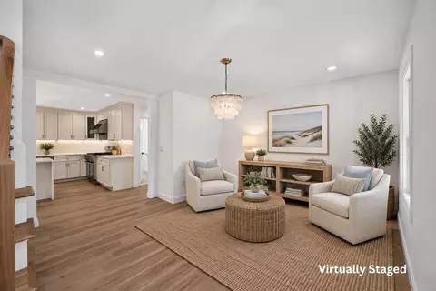 Living - 9 Estrella Ln, East Falmouth, MA 02536 photo 4 of 4