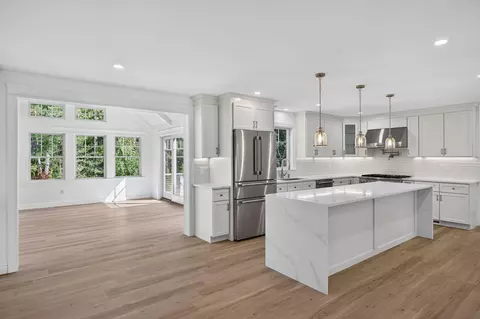 Kitchen - 9 Estrella Ln, East Falmouth, MA 02536 photo 2 of 3