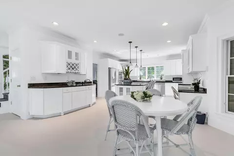 Kitchen - 48 Eagle Dr, Mashpee, MA 02649 photo 6 of 6