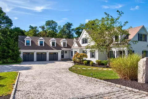 4 White Cedar Ln, Orleans, MA 02653