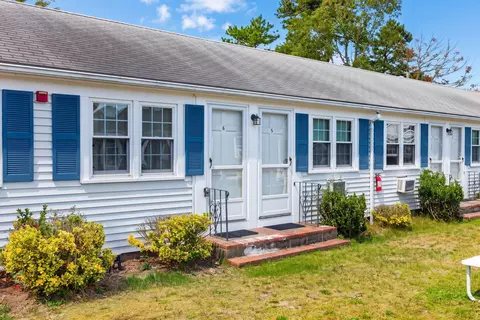 49 Lower County Rd UNIT 1-6, Dennis Port, MA 02639