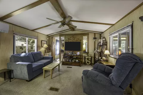 Living - 2 5th Ave #2, Bourne, MA 02532 photo 1 of 3