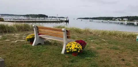 View/Area - 2 5th Ave #2, Bourne, MA 02532 photo 3 of 7