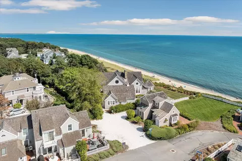 View/Area - 2 Cliffside Ln UNIT 2, Mashpee, MA 02649 photo 1 of 6