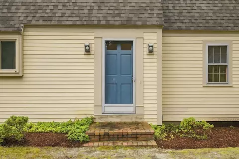 149 Round Cove Rd, Harwich, MA 02645