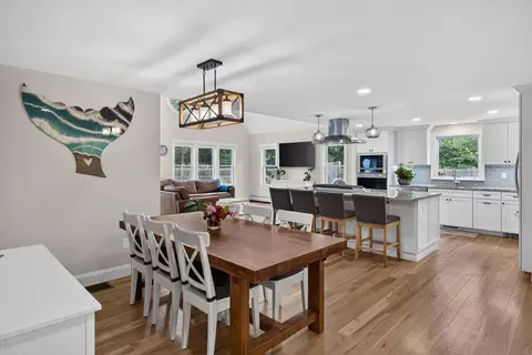 Dining - 70 Field Rd, Eastham, MA 02642 photo 1 of 2